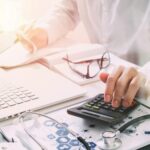 expert-comptable kinésithérapeute Louvain-la-Neuve